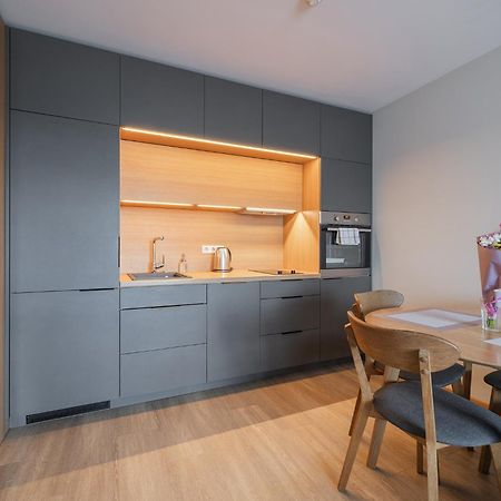 Gyneju Self Check-In Apartments VNO Esterno foto