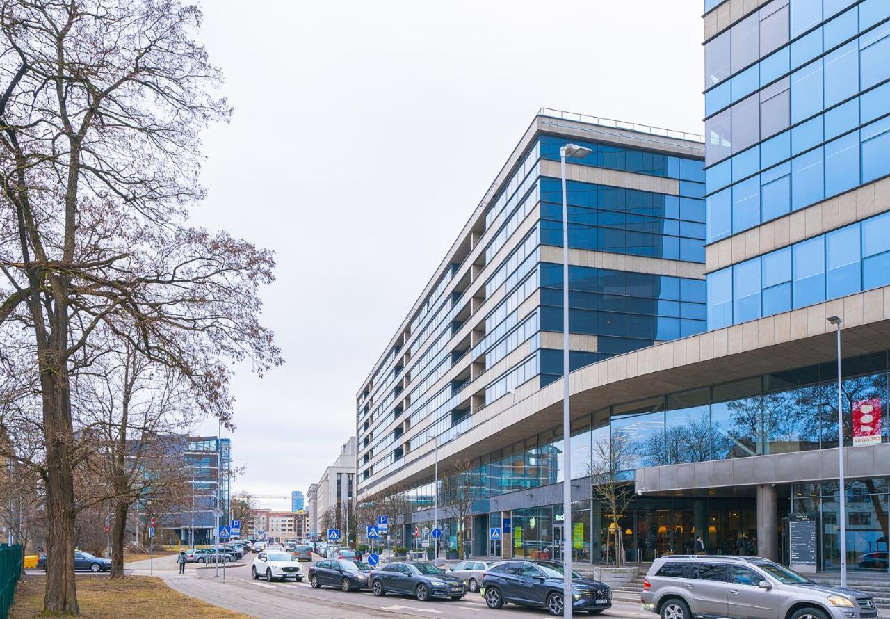 Gyneju Self Check-In Apartments VNO Esterno foto