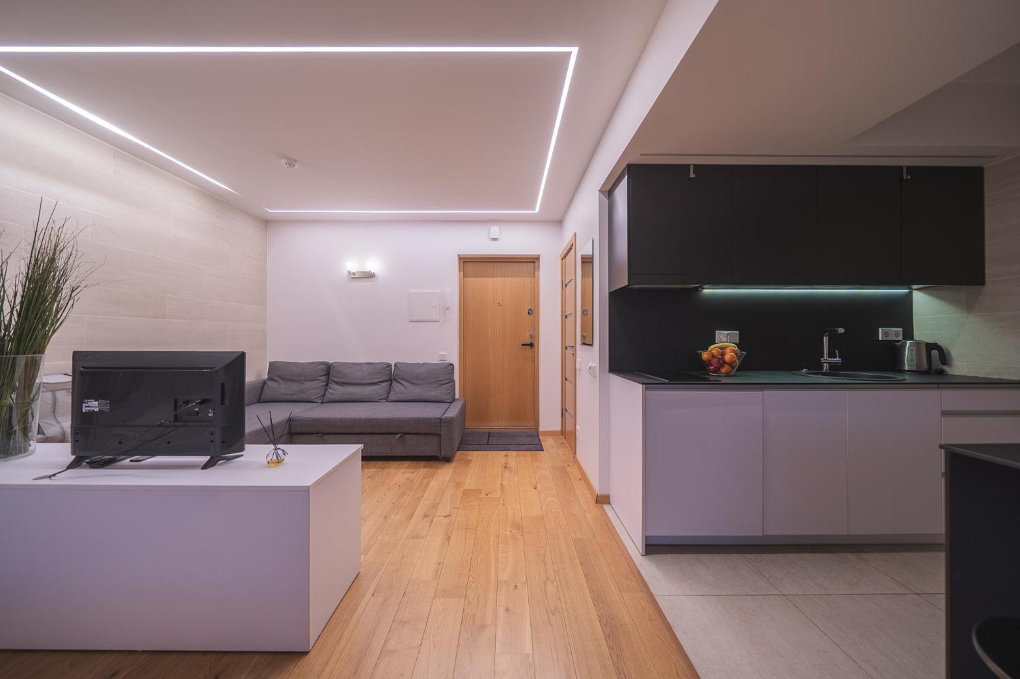 Gyneju Self Check-In Apartments VNO Esterno foto