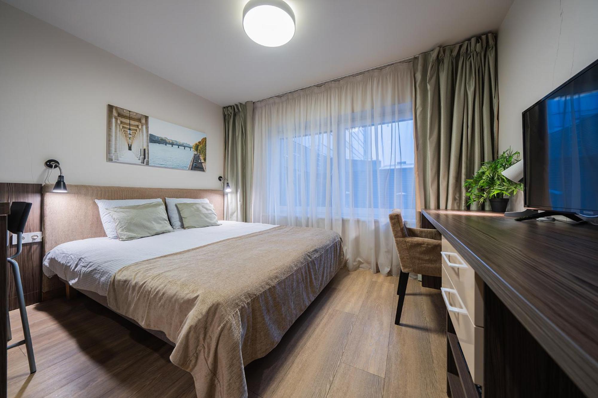 Gyneju Self Check-In Apartments VNO Esterno foto