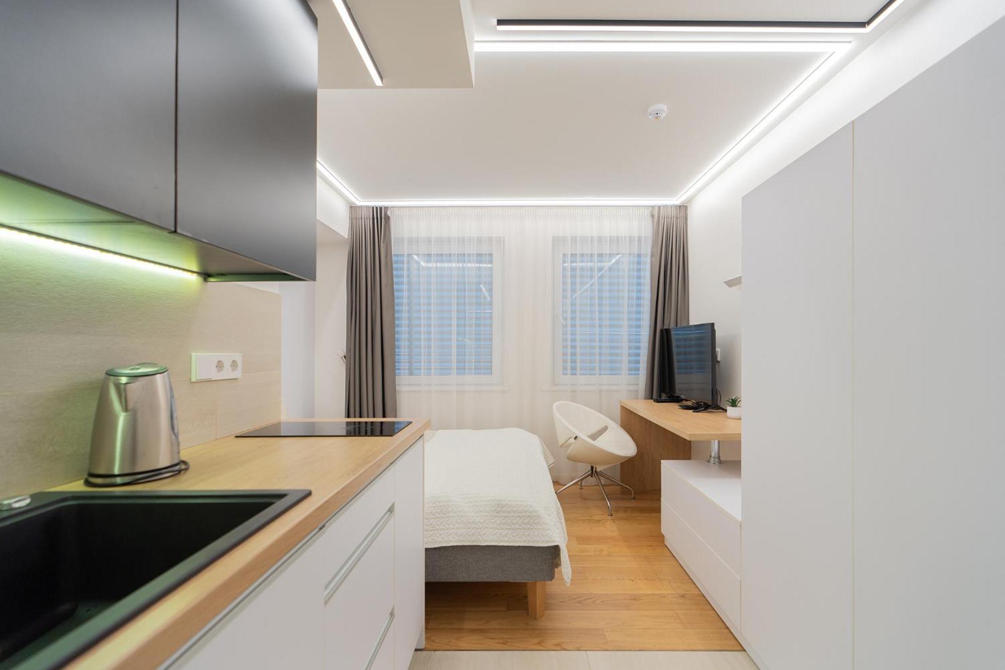 Gyneju Self Check-In Apartments VNO Esterno foto