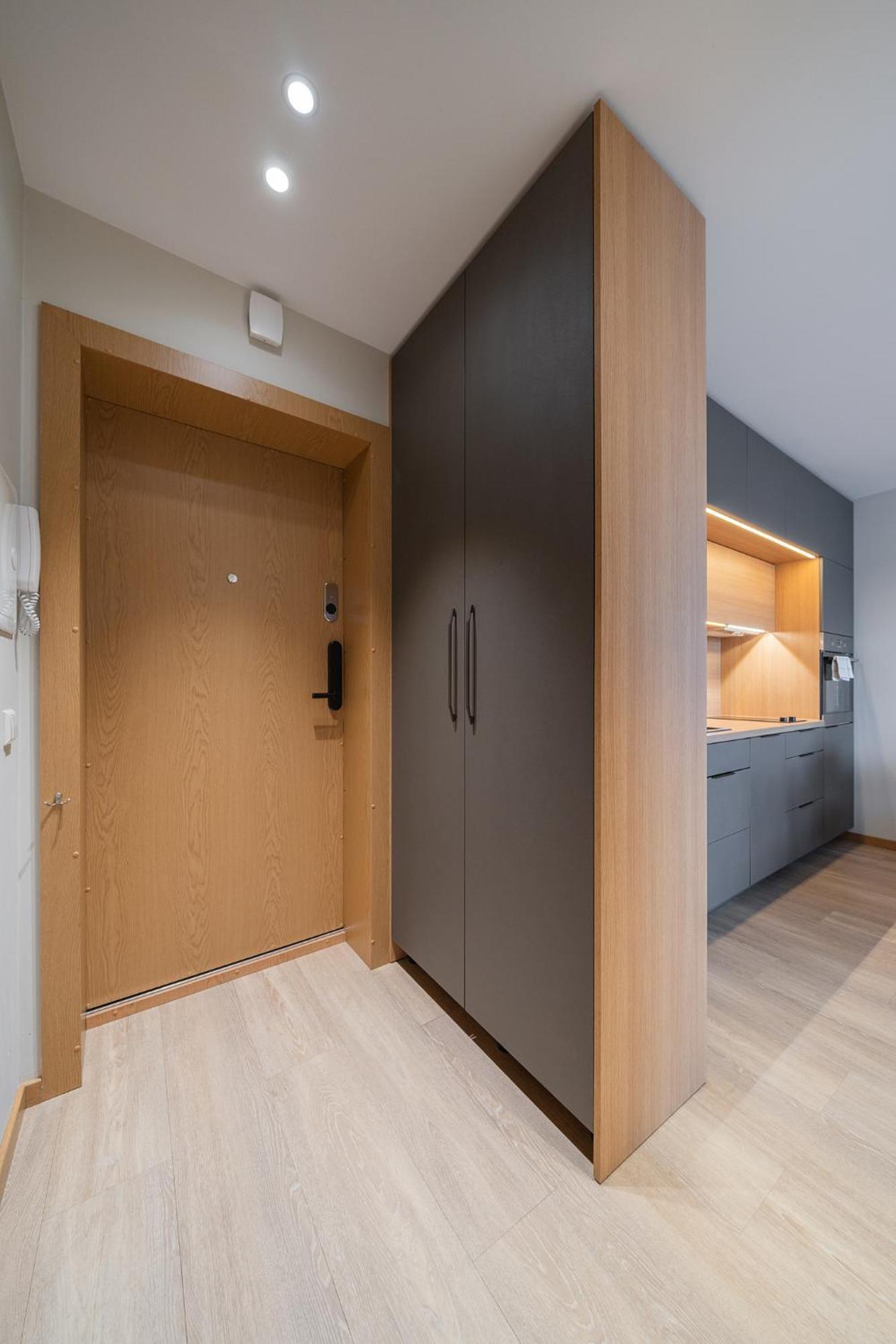 Gyneju Self Check-In Apartments VNO Esterno foto